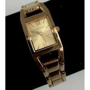 Anne Klein 10/6418 753H Gold Tone Bracelet Women's Watch With new Battery